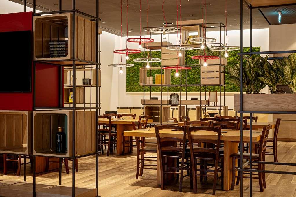 Intercityhotel Geneva Vernier Restaurant bilde