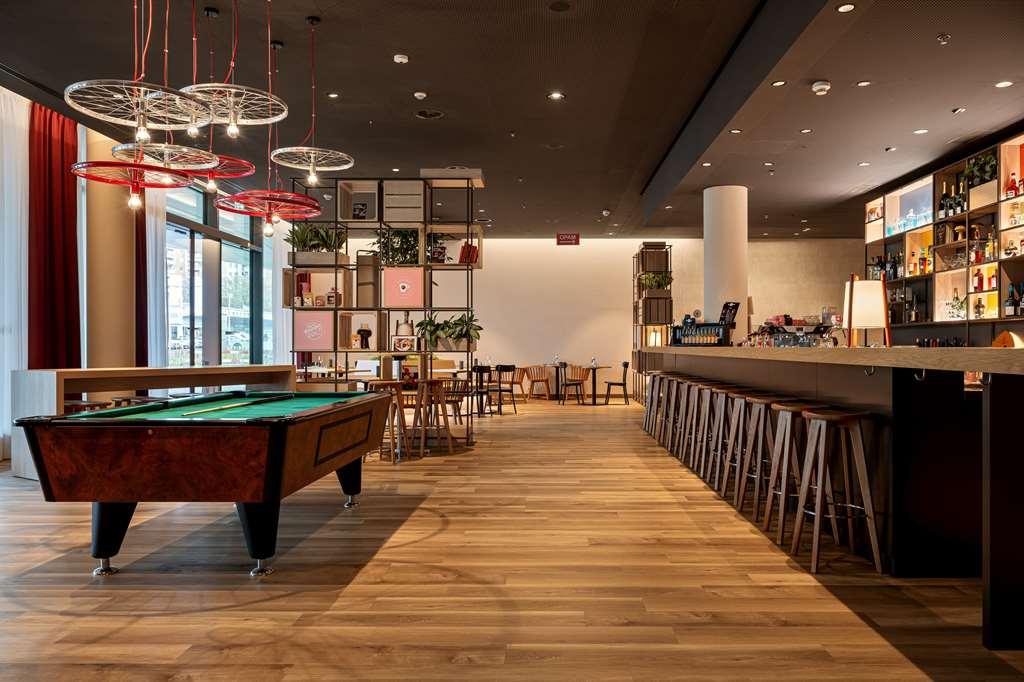 Intercityhotel Geneva Vernier Restaurant bilde